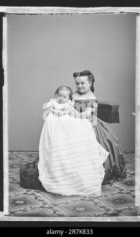 Lavinia Stratton and baby c. 1860-1870 Stock Photo