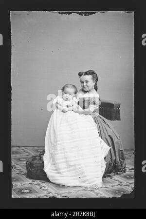 Lavinia Stratton and baby c. 1860-1870 Stock Photo