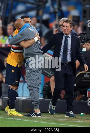 Napoli, Italy. 4th June, 2023. Giuseppe Santoro SSC Napoli team manager looks on as Luciano Spalletti Head coach of SSC Napoli embraces Fabio Quagliarella of UC Sampdoria as he is substituted in what may be his last appearance in Serie A during the Serie A match at San Paolo, Napoli. Picture credit should read: Jonathan Moscrop/Sportimage Credit: Sportimage Ltd/Alamy Live News Stock Photo