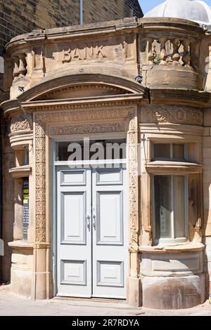 Former Halifax & Huddersfield Union Bank building, Elland, West Yorkshire Stock Photo