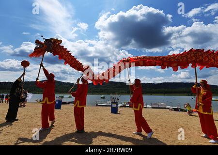 Sokolov, Czech Republic. 17th June, 2023. The second annual dragon boat race at the Michal swimming pool in Sokolov, Czech Republic, June 17, 2023. 11 teams from companies in the Karlovy Vary Region gathered at the start. Credit: Slavomir Kubes/CTK Photo/Alamy Live News Stock Photo
