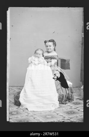 Lavinia Stratton and baby c. 1860-1870 Stock Photo