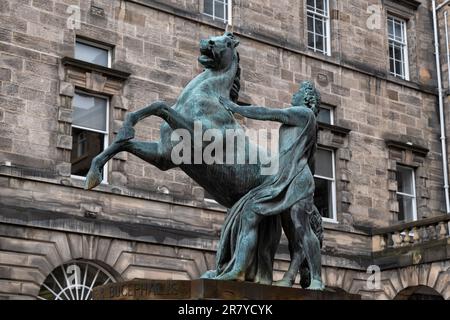 Alexander and Bucephalus Statue in the courtyard of Edinburgh City Chambers, Scotland. 10-ft high bronze statue of Alexander the Great and his horse B Stock Photo