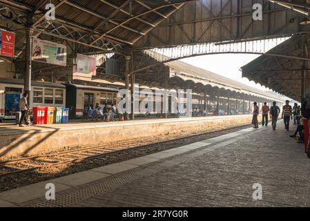 The Fort railway station is a major rail hub in Colombo, Sri Lanka. The station with its 10 platforms, serves and transports 0.2 million passengers Stock Photo