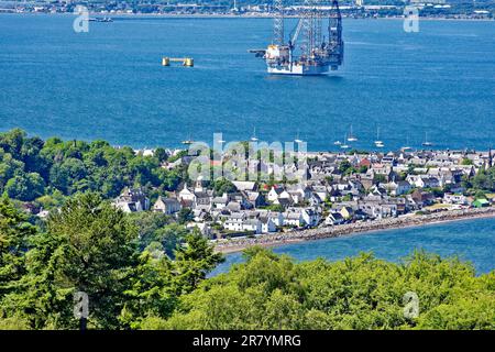 Cromarty Scotland Cromarty Firth view over the town and housesr in early summer Stock Photo