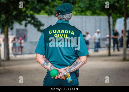 Madrid, Spain. 17th June, 2023. A Civil Guard seen during a dog show at the Madrid Rio park. Between June 16 and 18, the military will celebrate Armed Forces Day in Madrid. For this, open days will be held next to the Manzanares River. These days it will be possible to know the work, the land armies, navy, air, the Royal Guard, the UME, and the Civil Guard. (Photo by David Canales/SOPA Images/Sipa USA) Credit: Sipa USA/Alamy Live News Stock Photo