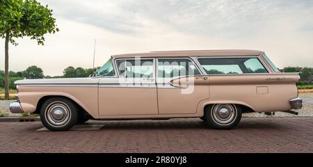 Lelystad, The Netherlands, 18.06.2023, Side view of classic car Ford Country Sedan from 1959 at The National Oldtimer Day Stock Photo