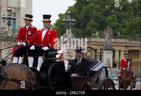 The Duchess of Edinburgh Sophie Rhys-Jones and Sir Timothy Laurence Riding in Open Horse Drawn Carriage Trooping The Colour Color  Buckingham Palace Stock Photo