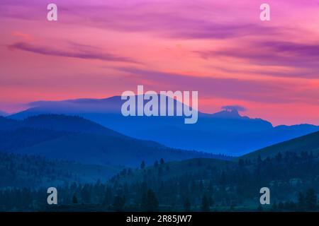 sunrise over sleeping giant mountain near helena, montana Stock Photo