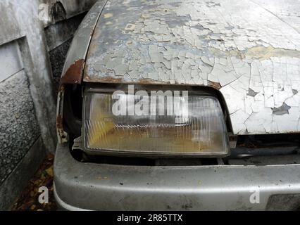 The texture and pattern of old cars that are cracked and decayed Stock ...
