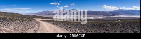 Crossing the Andes from Antofagasta de la Sierra to Antofalla - stunning landscape around the salt desert Salar de Antofalla in the Puna highlands Stock Photo