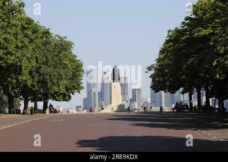 General Wolfe Statue and Docklands Skyline from Greenwich Park London June 2023 Stock Photo