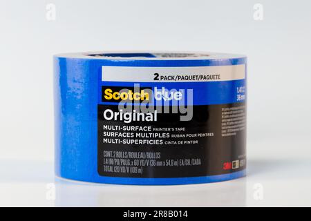 ST. PAUL, MN, USA - MAY 23, 2023: Scotch Blue Painter's Tape role and trademark logo. Stock Photo