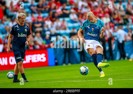 Oslo, Norway, 20th June 2023. Norway's Erling Braut Haaland during warm up in the UEFA Euro 2024 qualifier between Norway and Cyprus at Ullevål Stadium in Oslo   Credit: Frode Arnesen/Alamy Live News Stock Photo