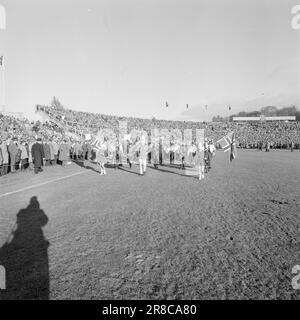 Actual 47-3-1960: The last quarter When Rosenborg was already cup champion for 1960 - but then it slipped away for them in the very last minutes of the match.  Photo: Knut Skarland / Ivar Aaserud / Nils Werenskiold / Aktuell / NTB ***PHOTO NOT IMAGE PROCESSED*** Stock Photo