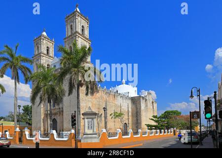 San Servacio Church or Valladolid Cathedral in Valladolid, Yucatan, Yucatan Peninsular, Mexico. Stock Photo