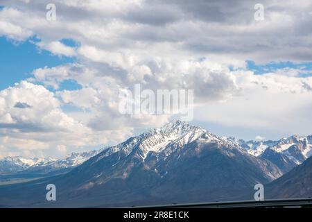 Sherwin Grade Sherwin Grade provides expansive views of the Eastern SIerra and Owens ...