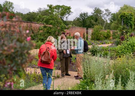 gardeners at rhs bridgewater Stock Photo