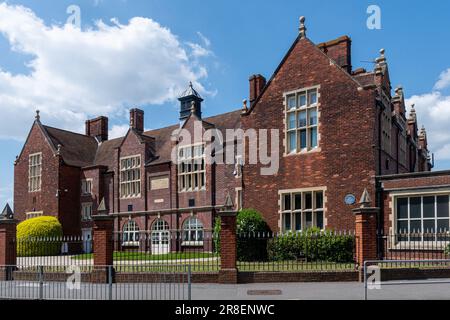 The Portsmouth Grammar School, Portsmouth city centre, Hampshire, England, UK Stock Photo