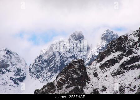 Cloud-covered peaks in the Pontic Mountains Turkey Stock Photo