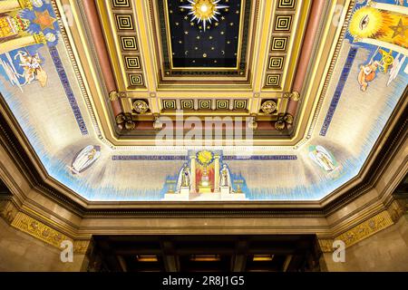 Freemasons' Hall London 750ピースジグソーパズル Ceiling of the Grand Temple featuring mosaic with Ark of the
