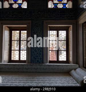 Elegant room inside the Topkapi Palace, Fatih district, Istanbul, Turkey Stock Photo