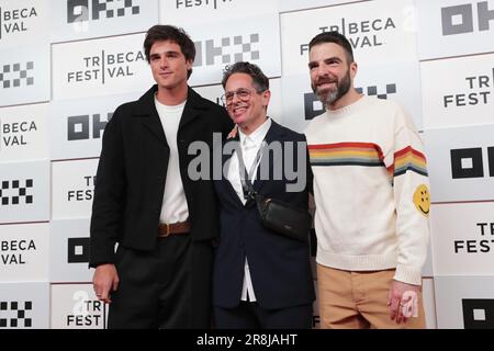 Ny, USA. 9th June, 2023. New York City, USA, June 09, 2023 - Jacob Elordi and Zachary Quinto attends He Went That Way Tribeca Festival film premiere, New York, NY, June 9, 2023 in Manhattan. Photo: Giada Papini Rampelotto/EuropaNewswire (Credit Image: © Luiz Rampelotto/ZUMA Press Wire) EDITORIAL USAGE ONLY! Not for Commercial USAGE! Stock Photo
