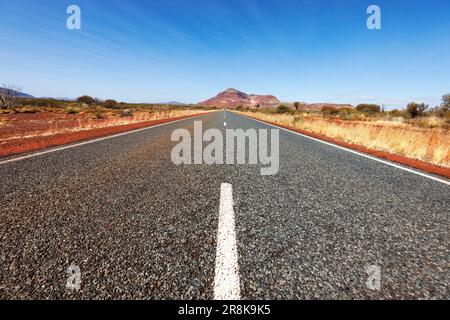 Tom Price Newman road with Mount Bruce, Karijini, Pilbara,  Western Australia Stock Photo