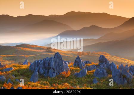 Akiyoshidai and Yamanami in the morning Stock Photo