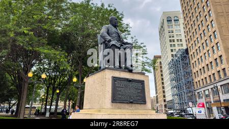 Hazen S Pingree Statue in Detroit - DETROIT, MICHIGAN - JUNE 10, 2023 Stock Photo