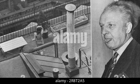 Leopold Stokowski - Deceased 13/9/1977 Conductor - Personality. April 24, 1946. Stock Photo