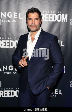 Miami Beach, FL-JUNE 22: Actor Eduardo Verástegui is seen during the premiere of “Sound of Freedom” movie premier on June 23, 2022 in Miami Beach, Florida. (Photo by Alberto E. Tamargo/Sipa USA) Stock Photo