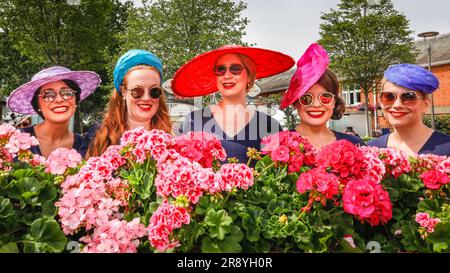 Ascot, Berkshire, UK. 23rd June, 2023. The Tootsie Rollers ladies singers are once again entertaining the crowds.Racegoers on day 4 of Royal Ascot at Ascot Racecourse. Credit: Imageplotter/Alamy Live News Stock Photo