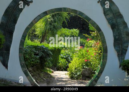 Asian garden in Muenzesheim, Kraichgau, Japan garden, entrance to the garden Stock Photo