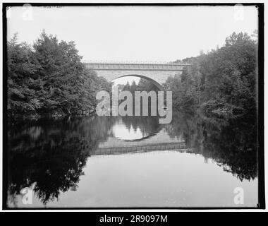 Echo Bridge, Charles River, Newton, Mass., c1901. Built in 1876, the bridge carries the Sudbury Aqueduct and foot traffic. Stock Photo