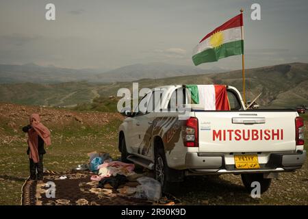 Gabriel Gauffre / Le Pictorium -  Bashur -  21/3/2021  -  Iraq / Iraqi Kurdistan / Erbil  -  Young girl by the road, Duhok area.  From the ashes of the 2003 American invasion of Iraq and the toppling of Saddam Hussein's regime, Iraq's Kurds managed to wrestle a form of relative independence. Still technically part of Iraq, Iraqi Kurdistan, in the north of the country, enjoys a heightened level of independence.  To the Kurds, it is Bas?r (Bahsur), the southern province of the 4 composing what could one day be their own country, Kurdistan.  Bashur is a territory that has all the makings of a cou Stock Photo