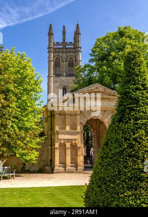 Oxford College Botanic Garden with Magdalen Tower in distance. Stock Photo