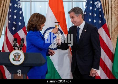 Washington, United States Of America. 23rd June, 2023. United States Vice President Kamala Harris, left, and United States Secretary of State Antony Blinken, right, toast during a luncheon at the U.S. Department of State in Washington, DC, Friday, June 23, 2023. Credit: Rod Lamkey/Pool/Sipa USA Credit: Sipa USA/Alamy Live News Stock Photo