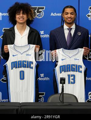 Orlando Magic NBA basketball draft picks Anthony Black (0) and Jett Howard  (13) pose for photos at a news conference Friday, June 23, 2023, in Orlando,  Fla. (AP Photo/John Raoux Stock Photo - Alamy