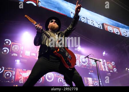 Pilton, Somerset, UK. 22nd June 2023. Skindred performing on the Truth Stage, Glastonbury Festival 2023 Credit: Scott Gouldsbrough/Alamy Live News Stock Photo