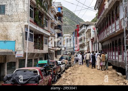 Swat bahrain main bazaar situation after heavy flood in river swat : Bahrain swat, Pakistan - June 12, 2023. Stock Photo