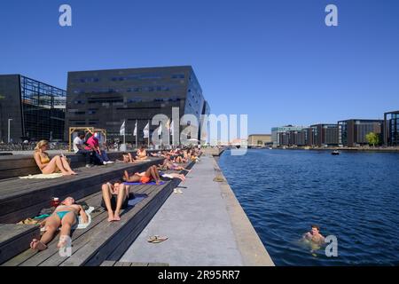 Kopenhagen, Hafen, 'schwarzer Diamant' (Königliche Bibliothek) // Copenhagen, Harbour, 'Black Diamond' (Royal Library) Stock Photo