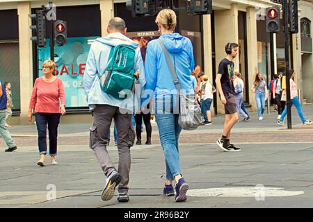 Glasgow, Scotland, UK 24th June, 2023. UK Weather:   Sunny day saw locals and tourists on the streets. Credit Gerard Ferry/Alamy Live News Stock Photo