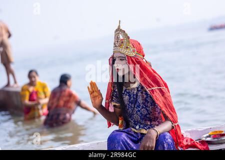 Mahagauri Parvati Mata Hindu Goddess Saree For Girls & Adults Fancy Dress  Costume at Rs 489.00 | kids Fancy Dress | ID: 26136565812