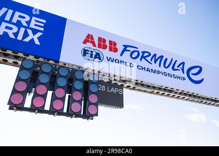 branding, start red lights, grille de depart, starting grid during the 2023 Southwire Portland ePrix, 9th meeting of the 2022-23 ABB FIA Formula E World Championship, on the Portland International Raceway from June 22 to 24, 2023 in Portland, United States of America Credit: Independent Photo Agency Srl/Alamy Live News Stock Photo