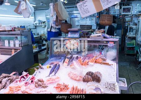 Fishmongers Japan, market seafood stall for fresh fish at Nishiki market in Kyoto,Japan,2023 Stock Photo