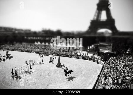 General view during the Longines Paris Eiffel Jumping 2023