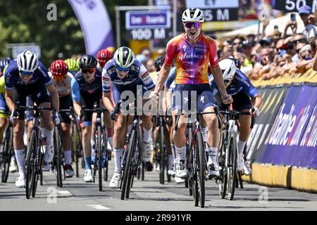 Izegem, Belgium. 25th June, 2023. Belgian Lotte Kopecky of SD Worx wins the women's elite race of the Belgian Championships cycling, 134, 2 km, in Izegem, on Sunday 25 June 2023. BELGA PHOTO TOM GOYVAERTS Credit: Belga News Agency/Alamy Live News Stock Photo