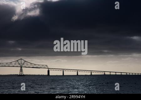 Astoria-Megler Bridge (built 1966) and the mouth of the Columbia River, Astoria, Oregon, USA. Stock Photo