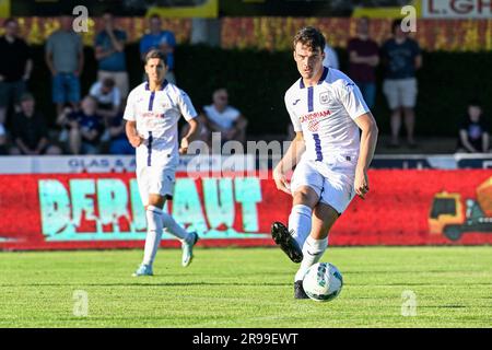 Lucas Lissens (47) of RSC Anderlecht pictured during a soccer game between  KMSK Deinze and RSC Anderlecht Futures youth team during the 22 nd matchday  in the Challenger Pro League for the